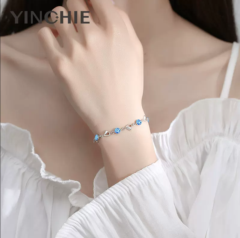 999纯银手链女生款轻奢小众精致2024年新款银手镯生日礼物送女友